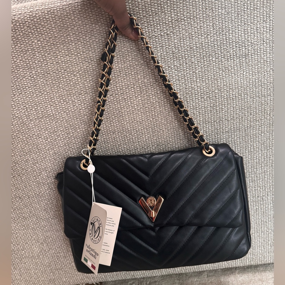 Valentino Orlandi  quilted , black Handbag with gold chain